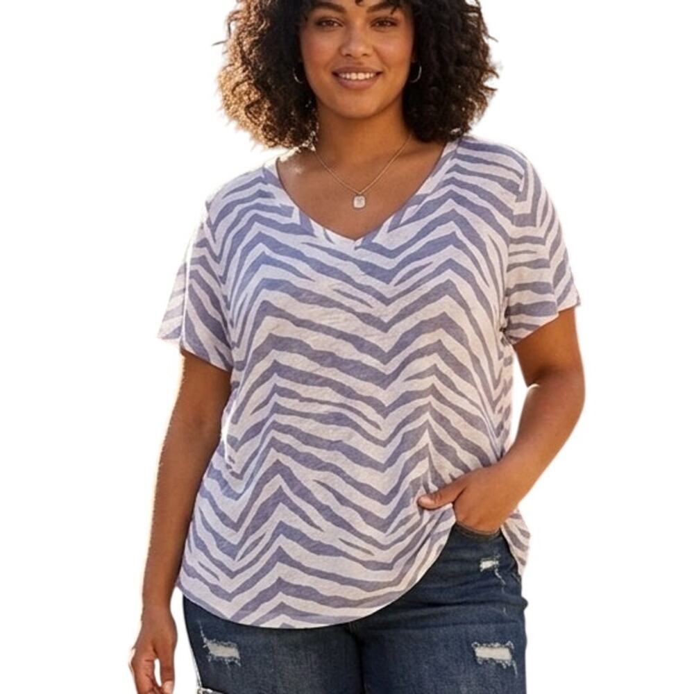 Tahari Zebra Print Linen Tee Womens Size 2X White Blue V-Neck Animal Striped Top